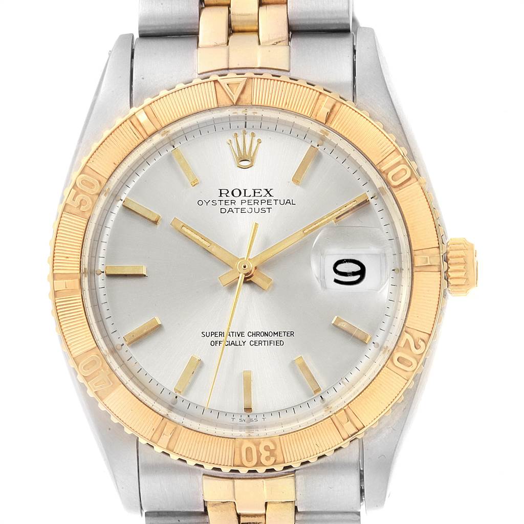 This image shows a front view of the Rolex Vintage Collection 1625 Men
s Steel and Gold (two tone) Silver Dial 1625 Men
s Steel and Gold (two tone) Silver Dial Oyster Perpetual Datejust watch, highlighting its dial, hands, bezel, and bracelet.