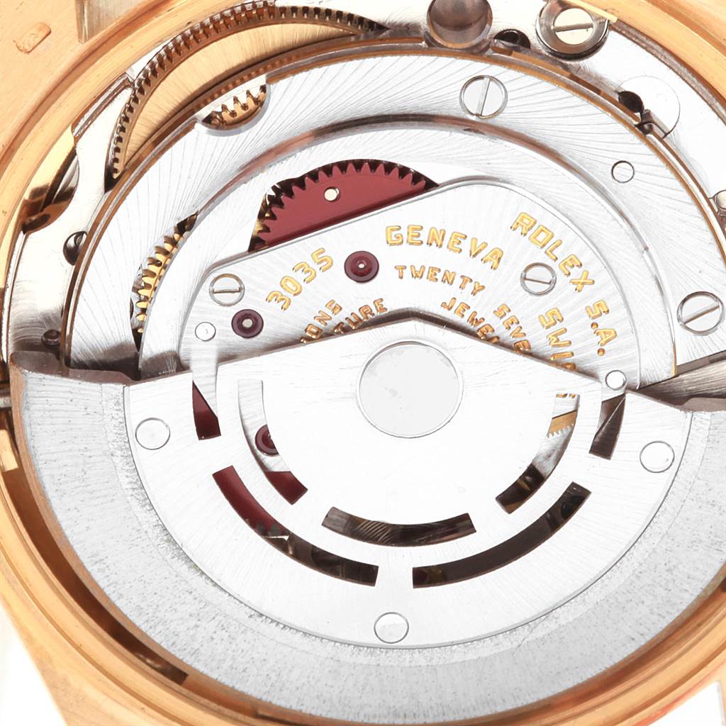 This image shows a close-up view of the internal mechanism and rotor of the Vintage Collection Rolex watch, model 3035.