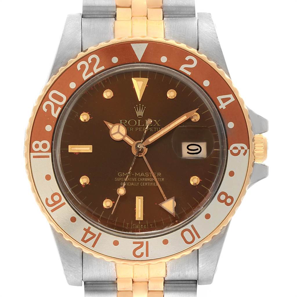 The image shows a frontal view of the Rolex Vintage Collection 16753 Men's Stainless Steel Brown Dial 16753 Men's Stainless Steel Brown Dial GMT-Master watch, highlighting its bezel, dial, and bracelet.