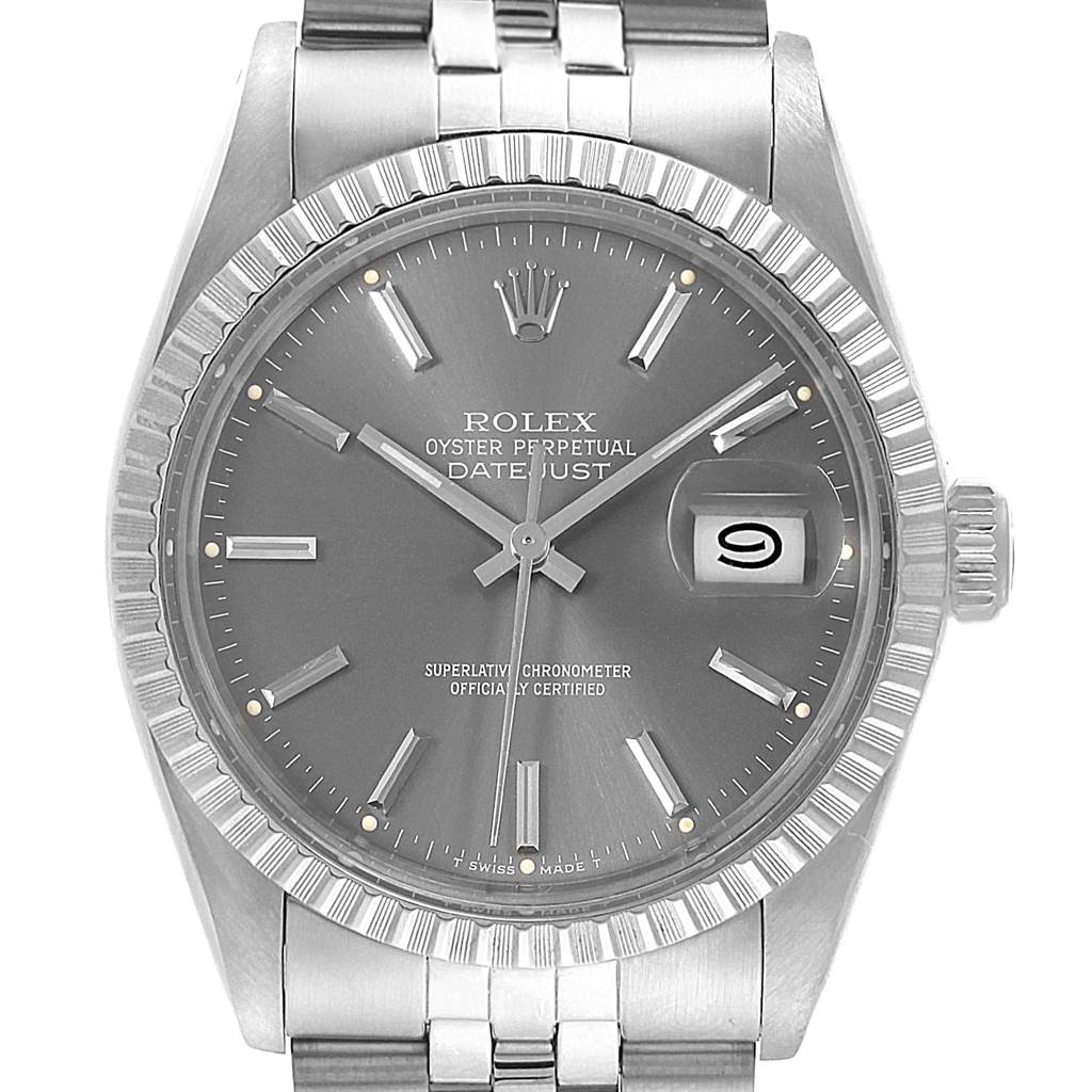 This image shows a front view of the Rolex Vintage Collection 16030 Men's Stainless Steel Grey Dial 16030 Men's Stainless Steel Grey Dial Oyster Perpetual Datejust watch, highlighting the dial and bezel.