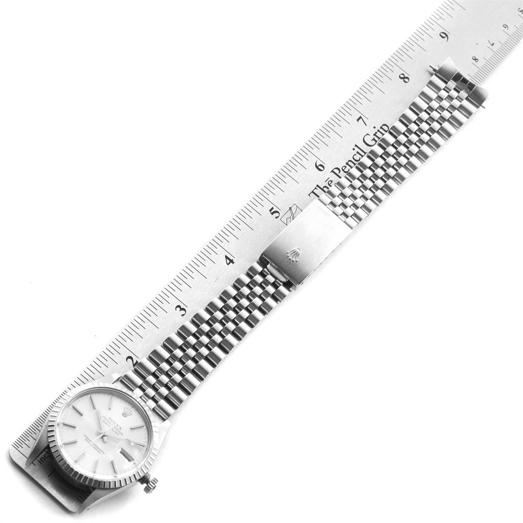 The image shows a Vintage Collection model by Rolex, featuring the watch face, bracelet, and clasp measured against a ruler.