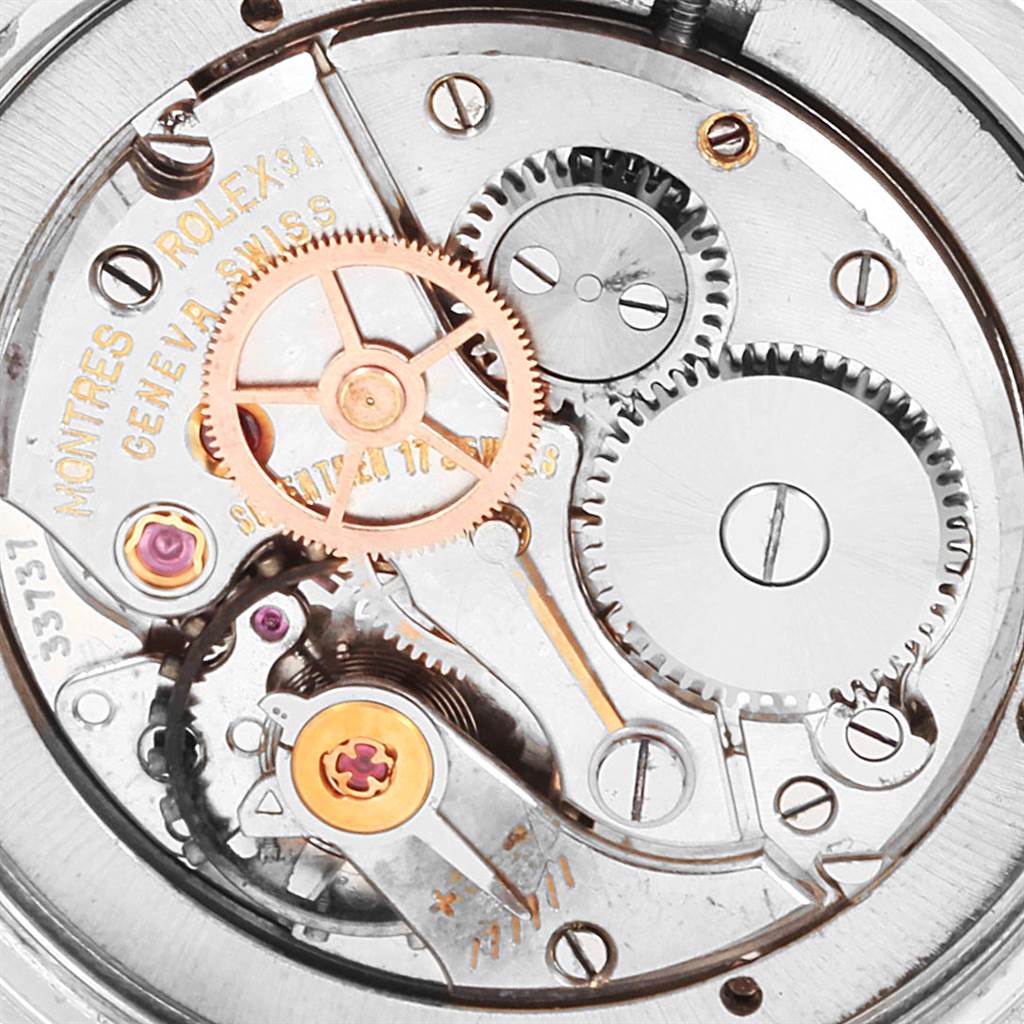 The image shows the inner mechanical movement parts of a Vintage Collection model by Rolex from a top-down angle.