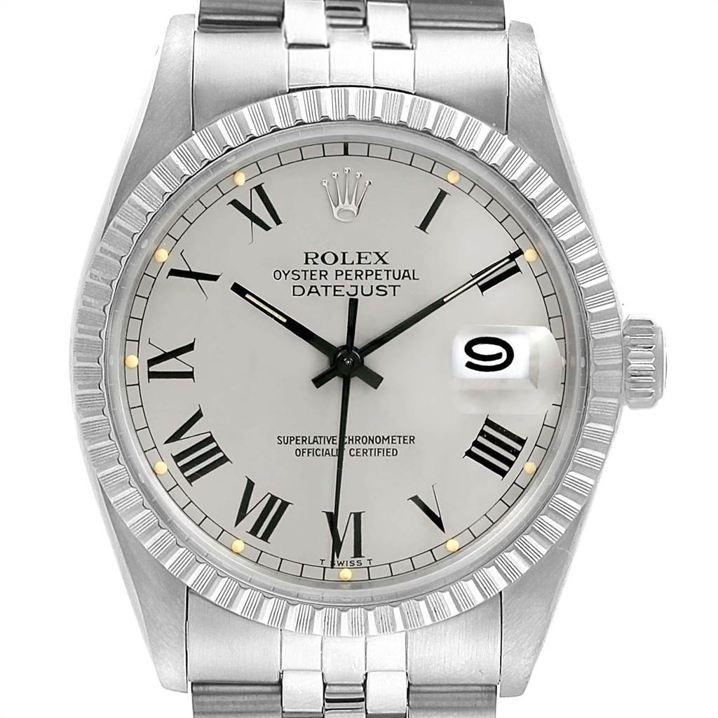 The image shows a front view of the Rolex Vintage Collection 16030 Men's Stainless Steel Grey Dial 16030 Men's Stainless Steel Grey Dial Datejust watch, featuring its face, bezel, and part of the bracelet.