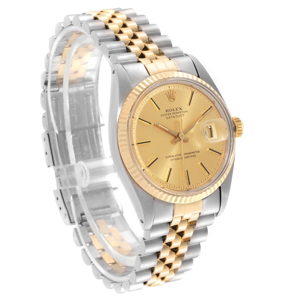 This image shows a side angle of the Rolex Vintage Collection 1601 Men
s Steel and Gold (two tone) Champagne Dial 1601 Men
s Steel and Gold (two tone) Champagne Dial model watch, highlighting the dial, bezel, case, and two-tone bracelet.