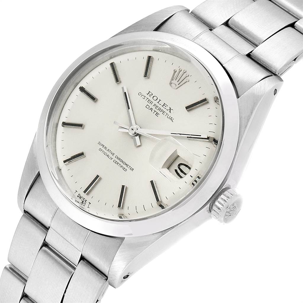 The image shows a Rolex Vintage Collection 1500 Men's Stainless Steel Silver Dial 1500 Men's Stainless Steel Silver Dial Oyster Perpetual Date model watch from a front angle.