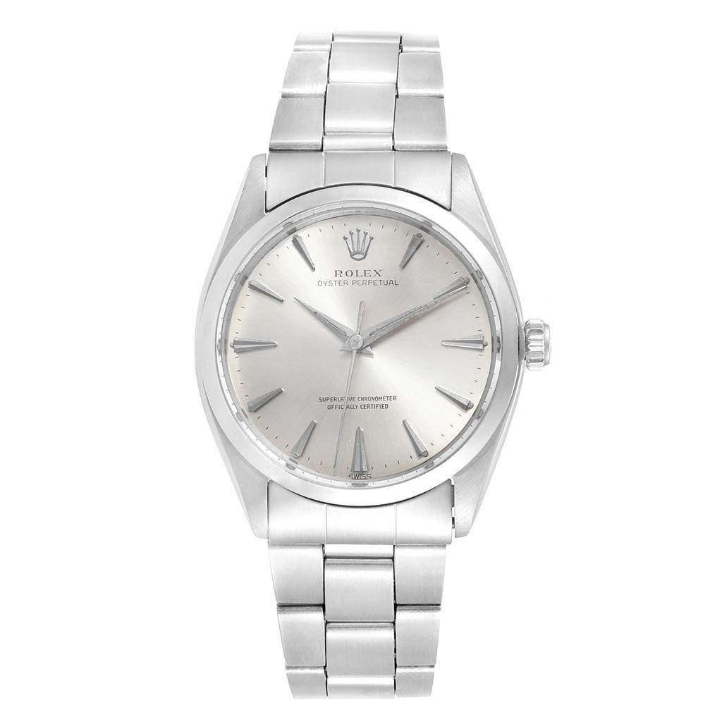 The image shows a front view of the Vintage Collection Rolex Oyster Perpetual watch, highlighting the face, hands, markers, and bracelet.