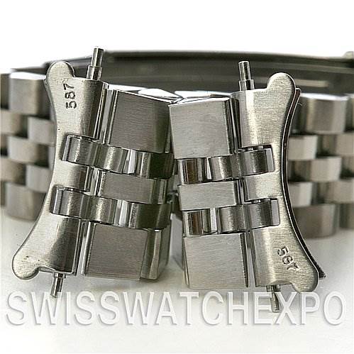 This image shows a close-up of the end links and clasp of a Tudor Submariner 90910 Men's Stainless Steel Black Dial 90910 Men's Stainless Steel Black Dial bracelet.