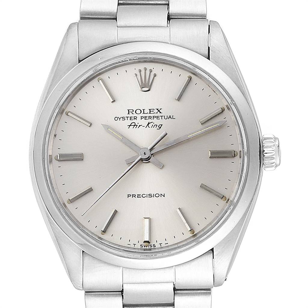 The Rolex Vintage Collection 5500 Men's Stainless Steel Silver Dial 5500 Men's Stainless Steel Silver Dial model is shown from the front, displaying the dial, hands, indices, crown, and part of the bracelet.