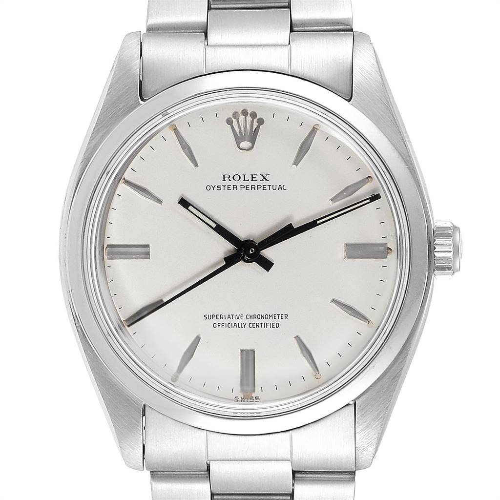 This image shows a front view of the Rolex Vintage Collection 1002 Men
s Stainless Steel Silver Dial 1002 Men
s Stainless Steel Silver Dial watch face and part of the bracelet.
