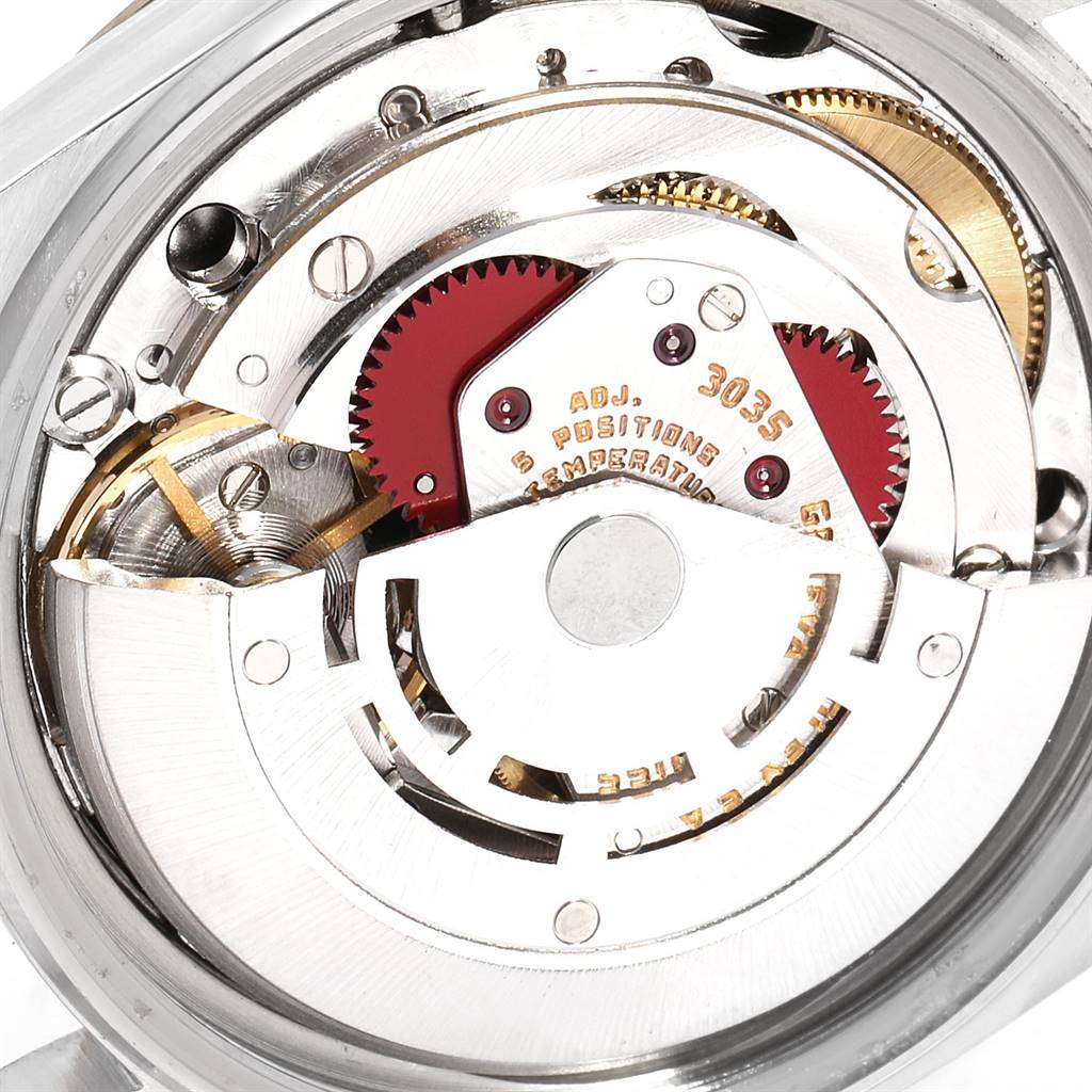 This is an image showing the internal movement mechanism of a Rolex Vintage Collection 16013 Men
s Stainless Steel Black Dial 16013 Men
s Stainless Steel Black Dial model watch.