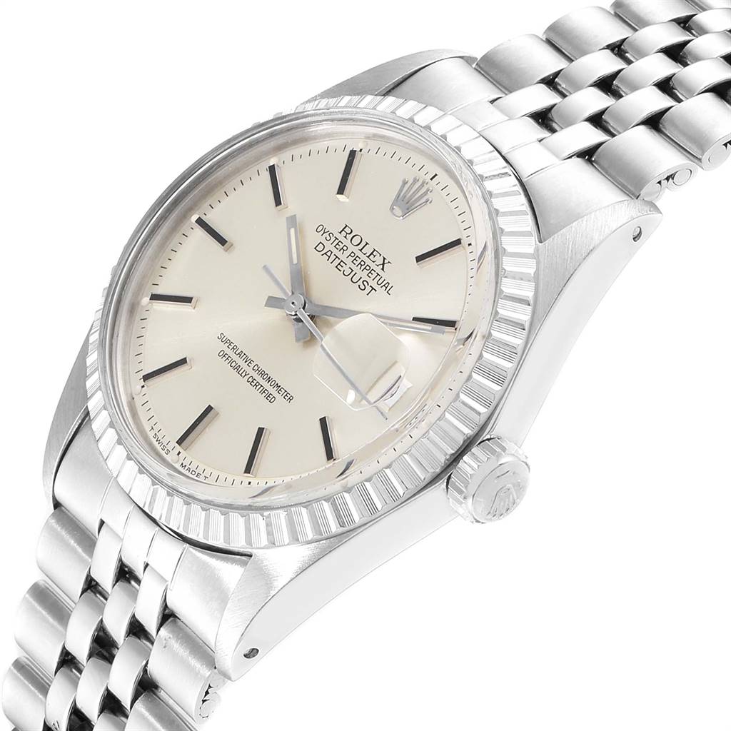 The image shows a close-up angle of the Rolex Vintage Collection 1601 Men
s Stainless Steel Silver Dial 1601 Men
s Stainless Steel Silver Dial Datejust watch, highlighting its dial, bezel, crown, and bracelet.