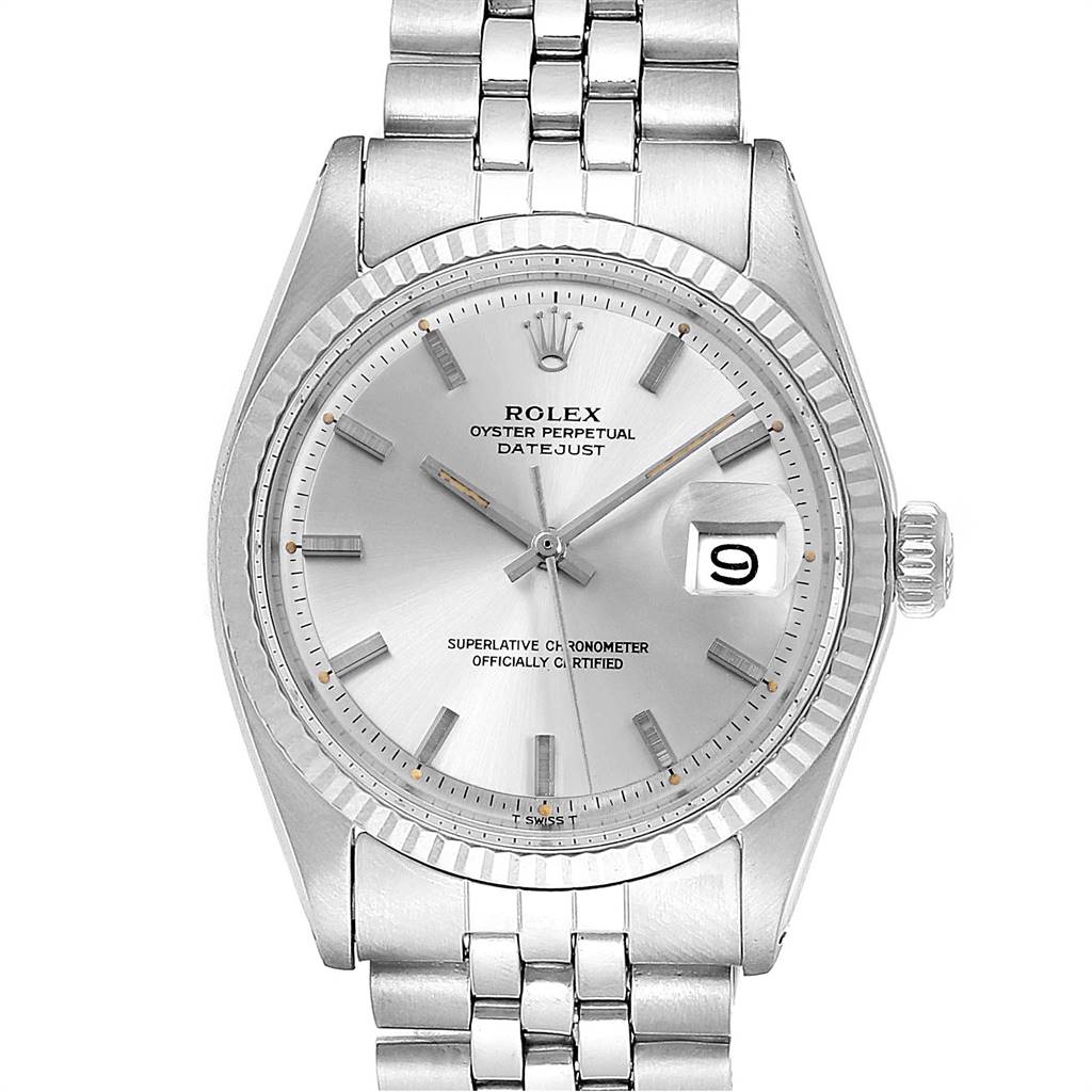 The image shows a front view of a Rolex Vintage Collection 1601 Men
s Stainless Steel Silver Dial 1601 Men
s Stainless Steel Silver Dial Oyster Perpetual Datejust watch, highlighting the dial, bezel, and bracelet.