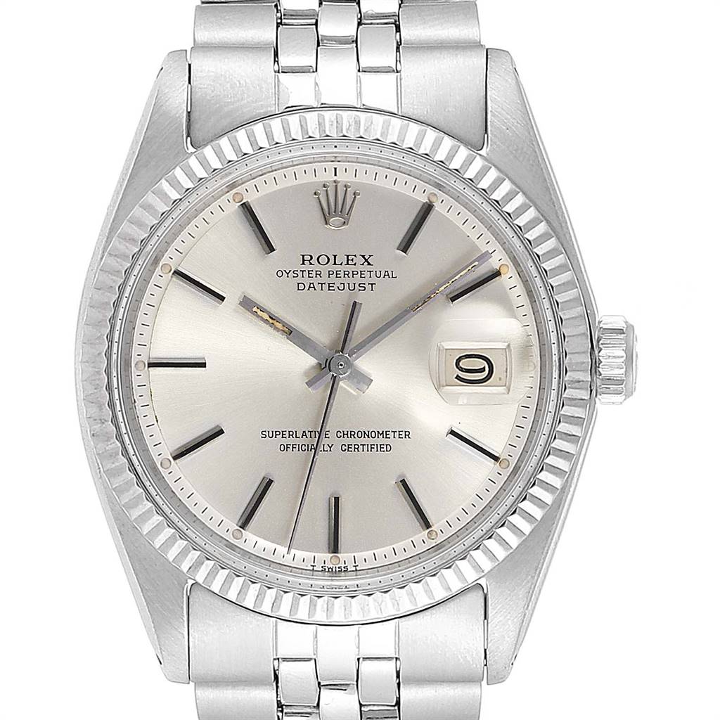 The image shows a front view of a Rolex Vintage Collection 1601 Men
s Stainless Steel Silver Dial 1601 Men
s Stainless Steel Silver Dial Oyster Perpetual Datejust watch, displaying its dial, hands, bracelet, and date window.