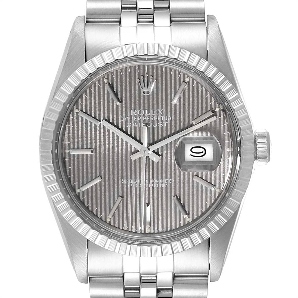 The image shows a front view of the Rolex Vintage Collection 16030 Men's Stainless Steel Grey Dial 16030 Men's Stainless Steel Grey Dial Datejust watch, highlighting its dial, bezel, and bracelet.