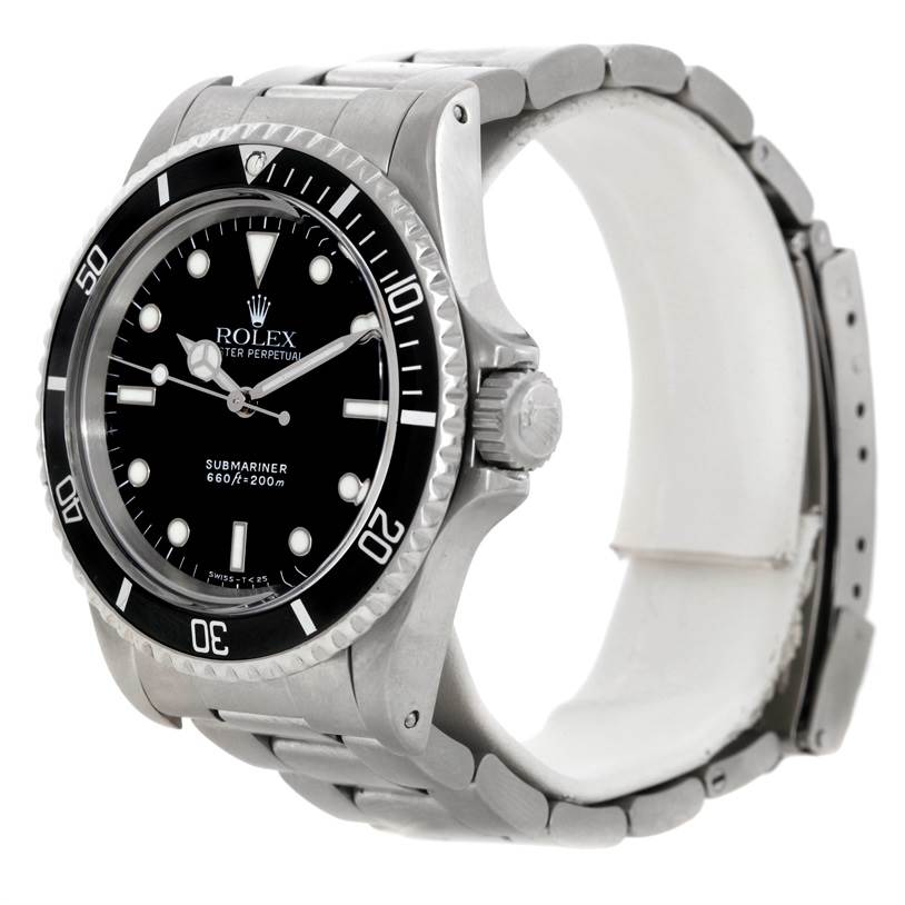 The image shows a side angle of the Rolex Vintage Collection 5513 Men's Stainless Steel Black Dial 5513 Men's Stainless Steel Black Dial Submariner watch, highlighting its bezel, dial, and bracelet.
