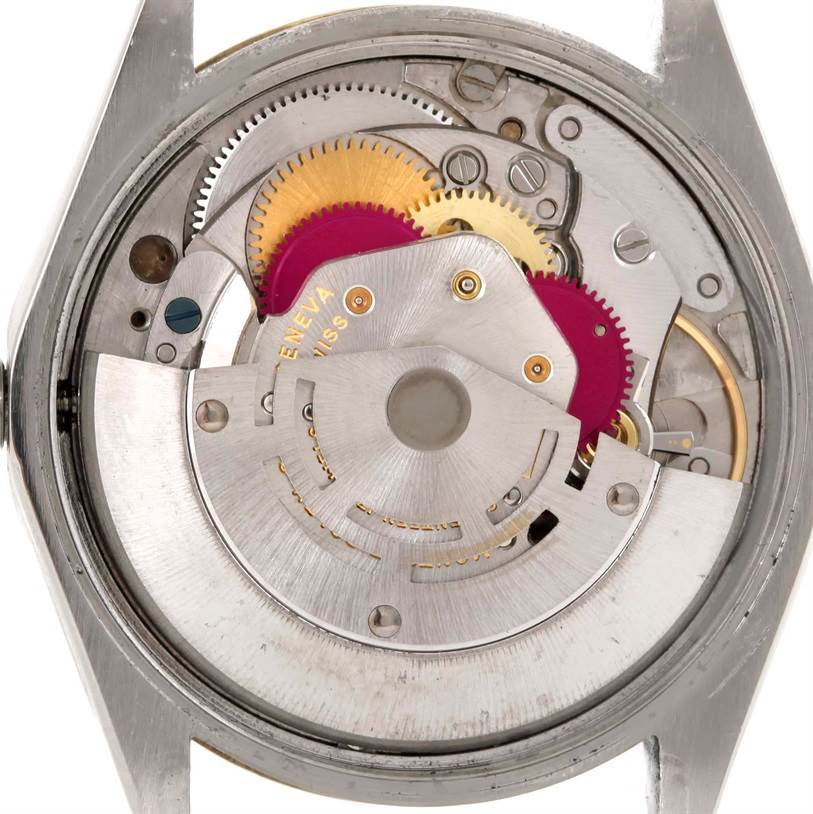 The image shows the internal mechanical movement of a Rolex Vintage Collection 5501 Men's Steel and Gold (two tone) Silver Dial 5501 Men's Steel and Gold (two tone) Silver Dial watch from a top-down angle.