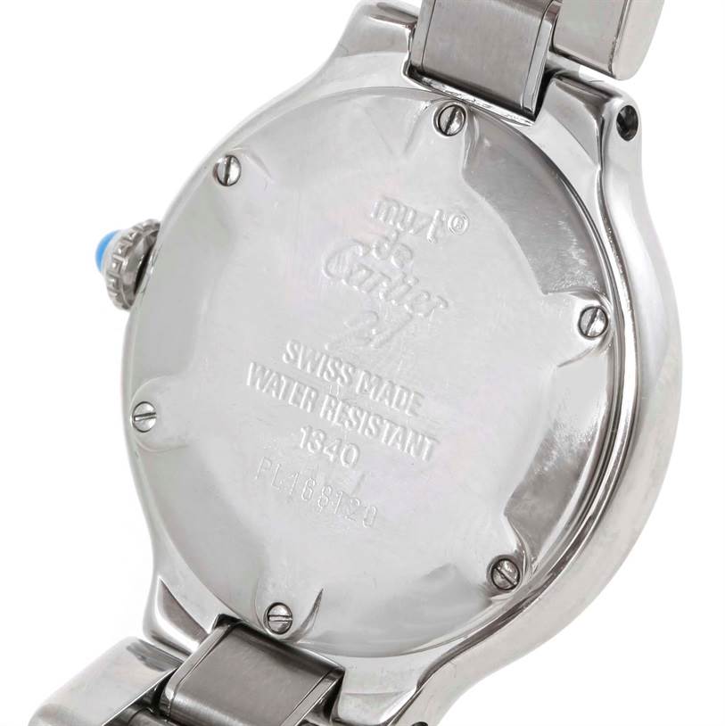 This image shows the back case and part of the bracelet of the Cartier Must 21 W10109T2 Men
s Stainless Steel Silver Dial W10109T2 Men
s Stainless Steel Silver Dial watch.