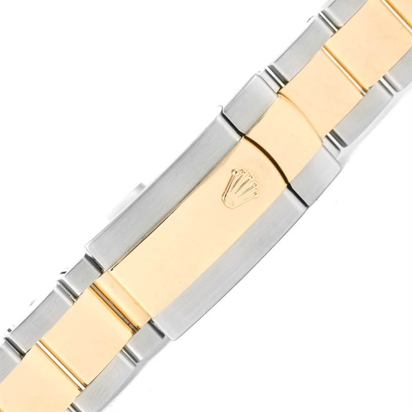 This image shows a close-up of the bracelet clasp of a Rolex Datejust 41 116333 Men's Steel and Gold (two tone) Grey Dial 116333 Men's Steel and Gold (two tone) Grey Dial watch, featuring two-tone metal.