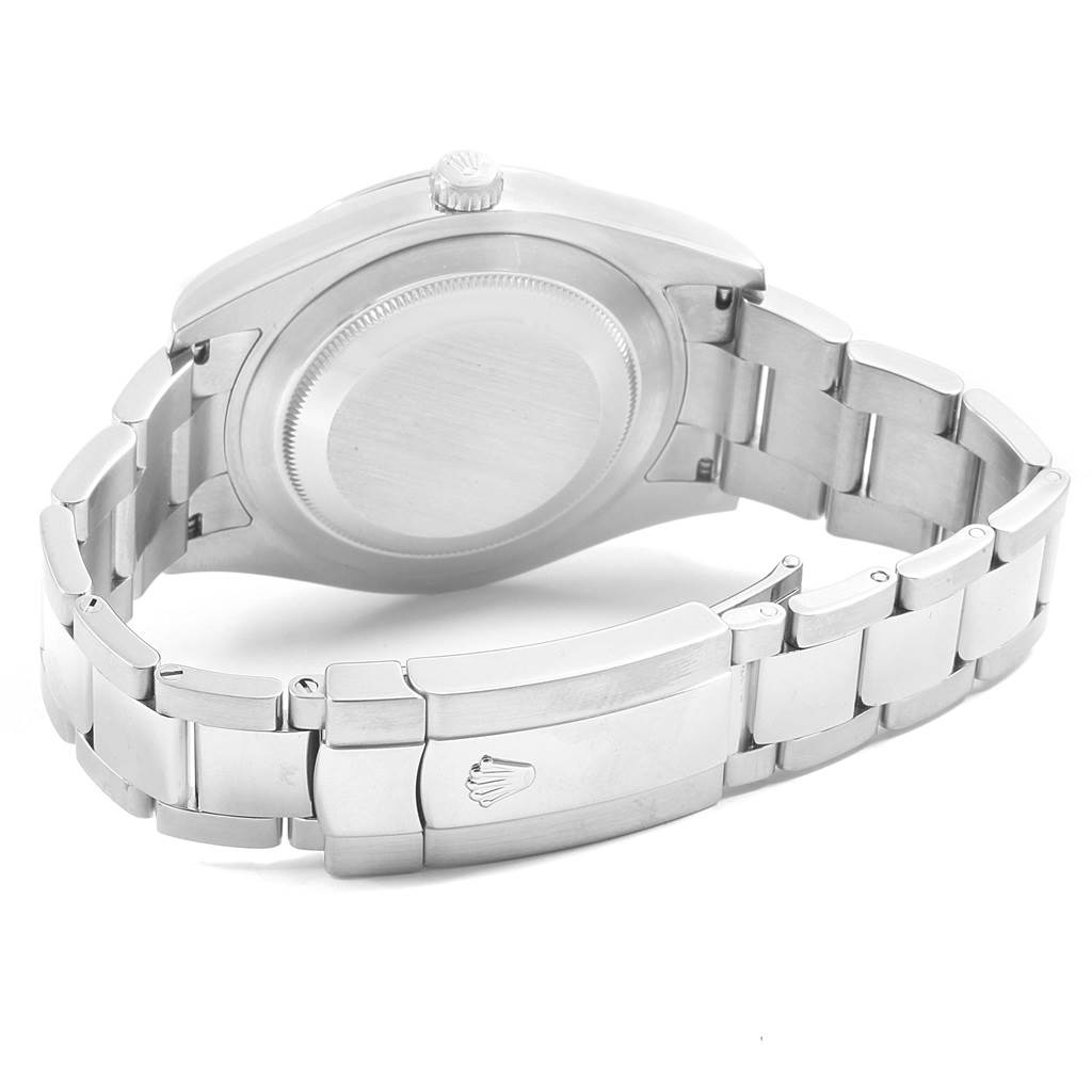 The image shows the back casing and bracelet of the Rolex Datejust 41 116334 Men
s Stainless Steel Grey Dial 116334 Men
s Stainless Steel Grey Dial.