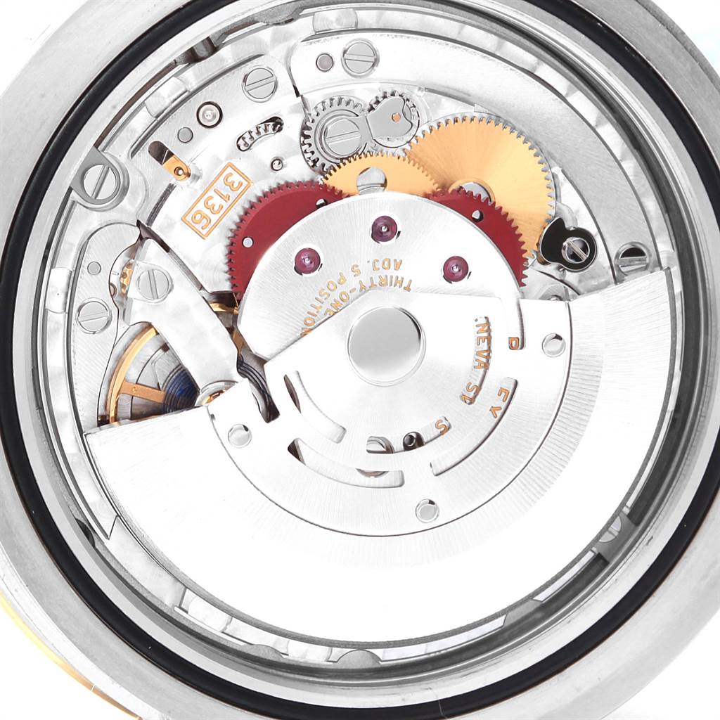 This image shows the internal mechanism of a Rolex Datejust 41 116333 Men's Steel and Gold (two tone) Black Dial 116333 Men's Steel and Gold (two tone) Black Dial watch from a top-down angle.