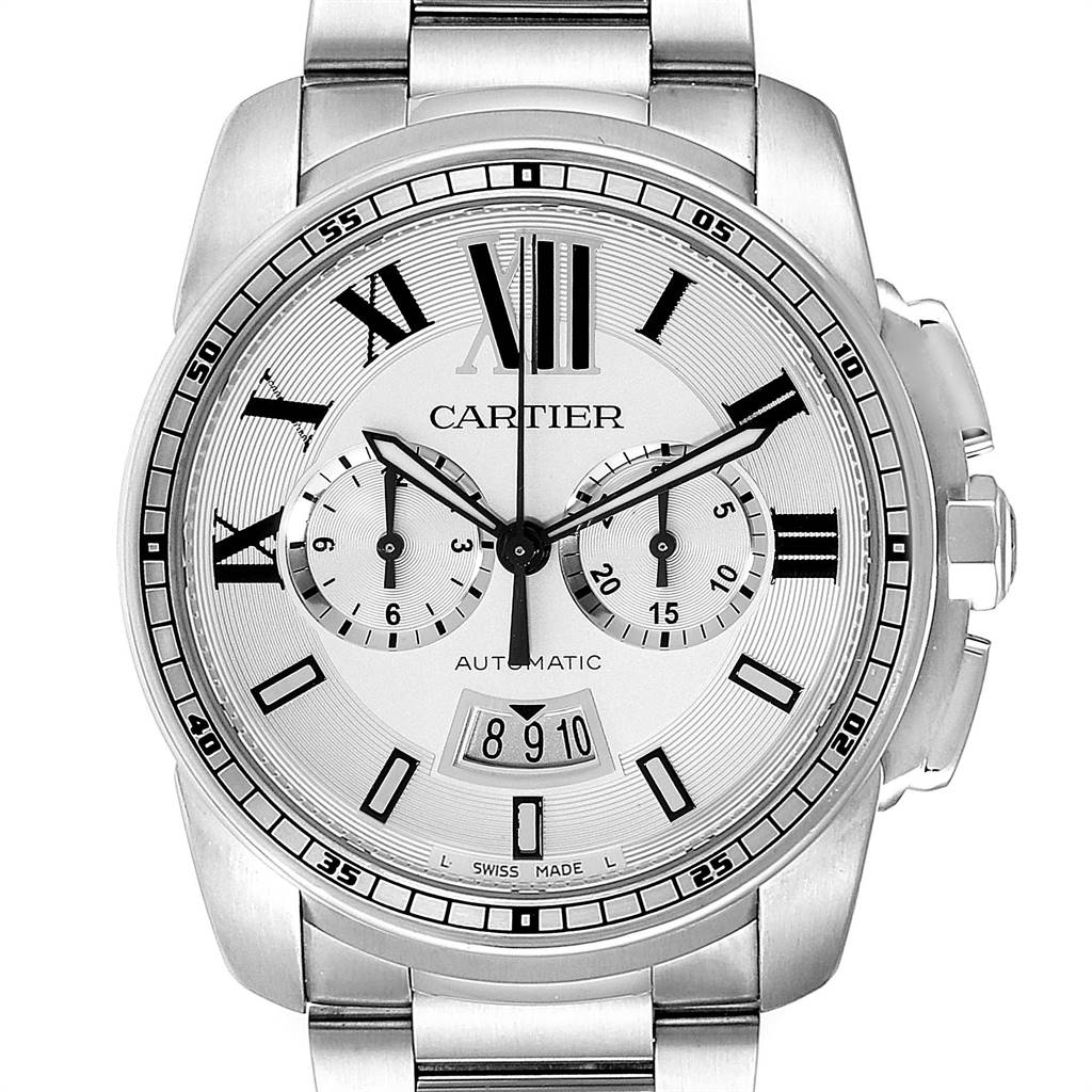 The image shows a front view of a Calibre de Cartier watch by Cartier, highlighting its dial, subdials, and bracelet.