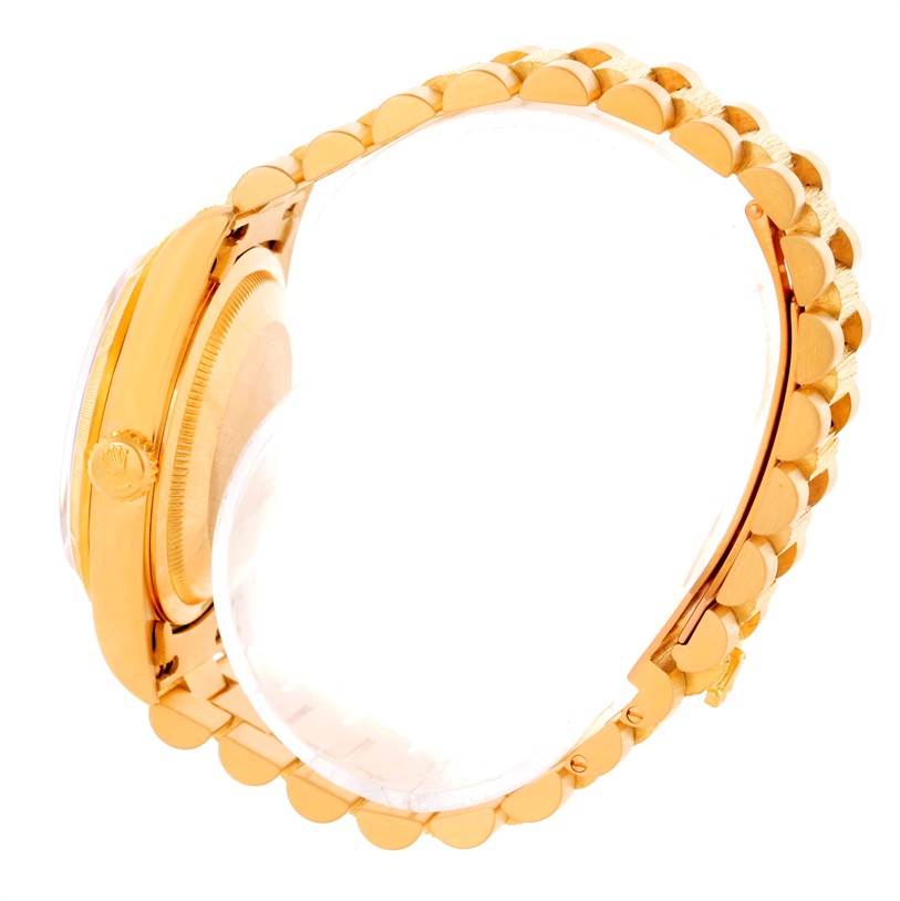 This image shows the side view of a Rolex President 18248 Men
s Yellow Gold Champagne Dial 18248 Men
s Yellow Gold Champagne Dial model watch, focusing on the case and bracelet.