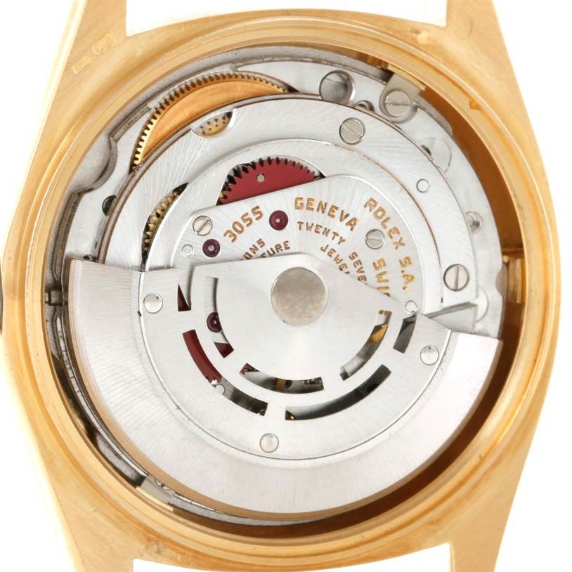 The image shows the inner mechanism of a Rolex President 18038 Men's Yellow Gold Blue Dial 18038 Men's Yellow Gold Blue Dial model watch, viewed from the back case.