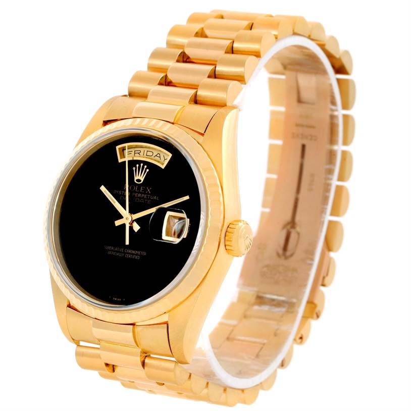 The image shows a Rolex President 18238 Men
s Yellow Gold Champagne Dial 18238 Men
s Yellow Gold Champagne Dial watch at a slight angle, highlighting the bracelet, dial, and date window.