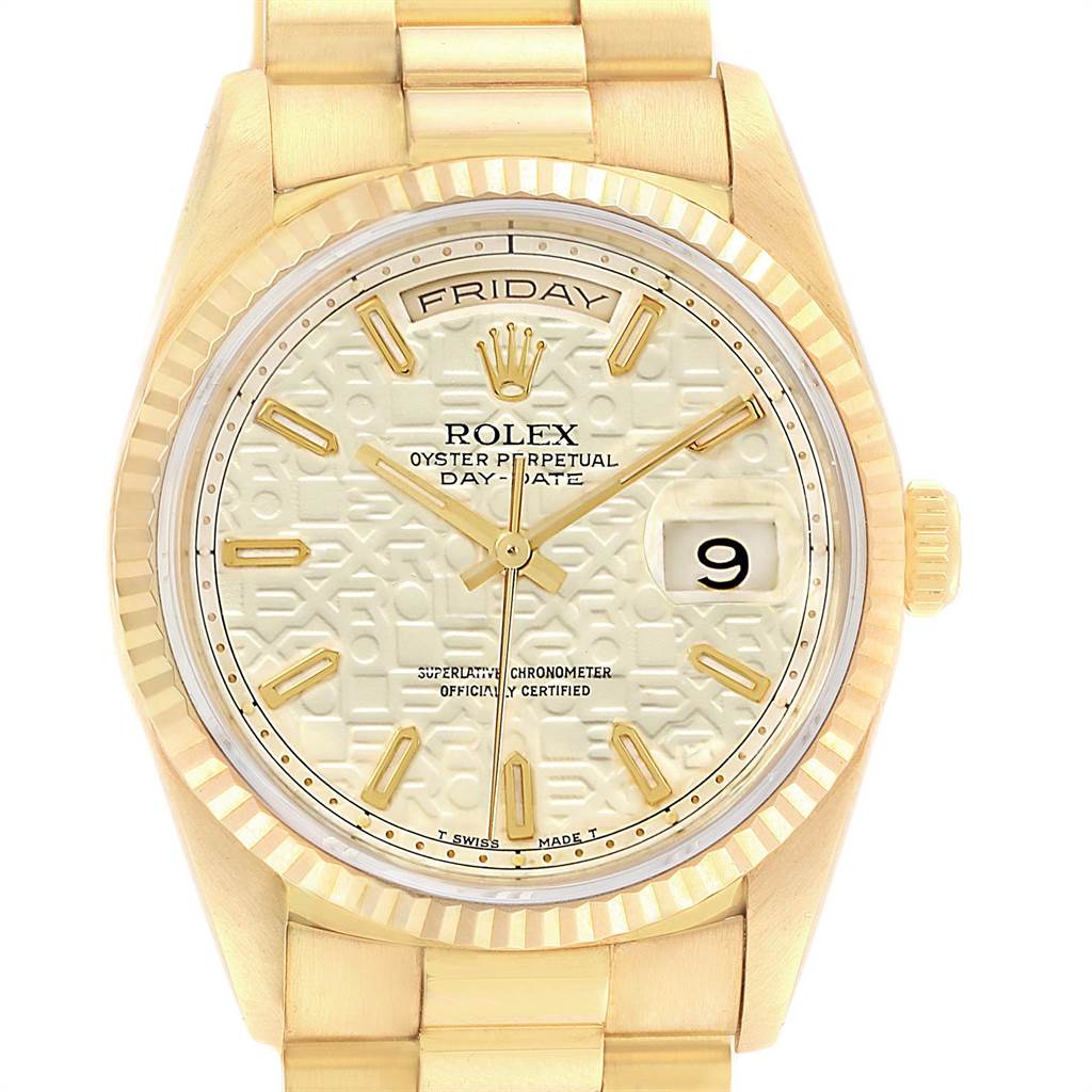 The image shows a front view of a Rolex President 18238 Men
s Yellow Gold Beige Dial 18238 Men
s Yellow Gold Beige Dial model watch, highlighting the dial, day-date windows, and part of the bracelet.