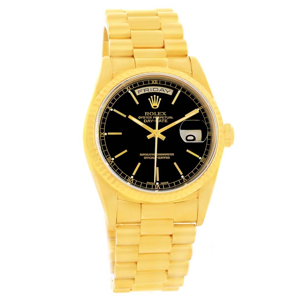 This is a front view of the Rolex President 18238 Men
s Yellow Gold Black Dial 18238 Men
s Yellow Gold Black Dial model, showcasing its black dial, gold case, and gold bracelet.