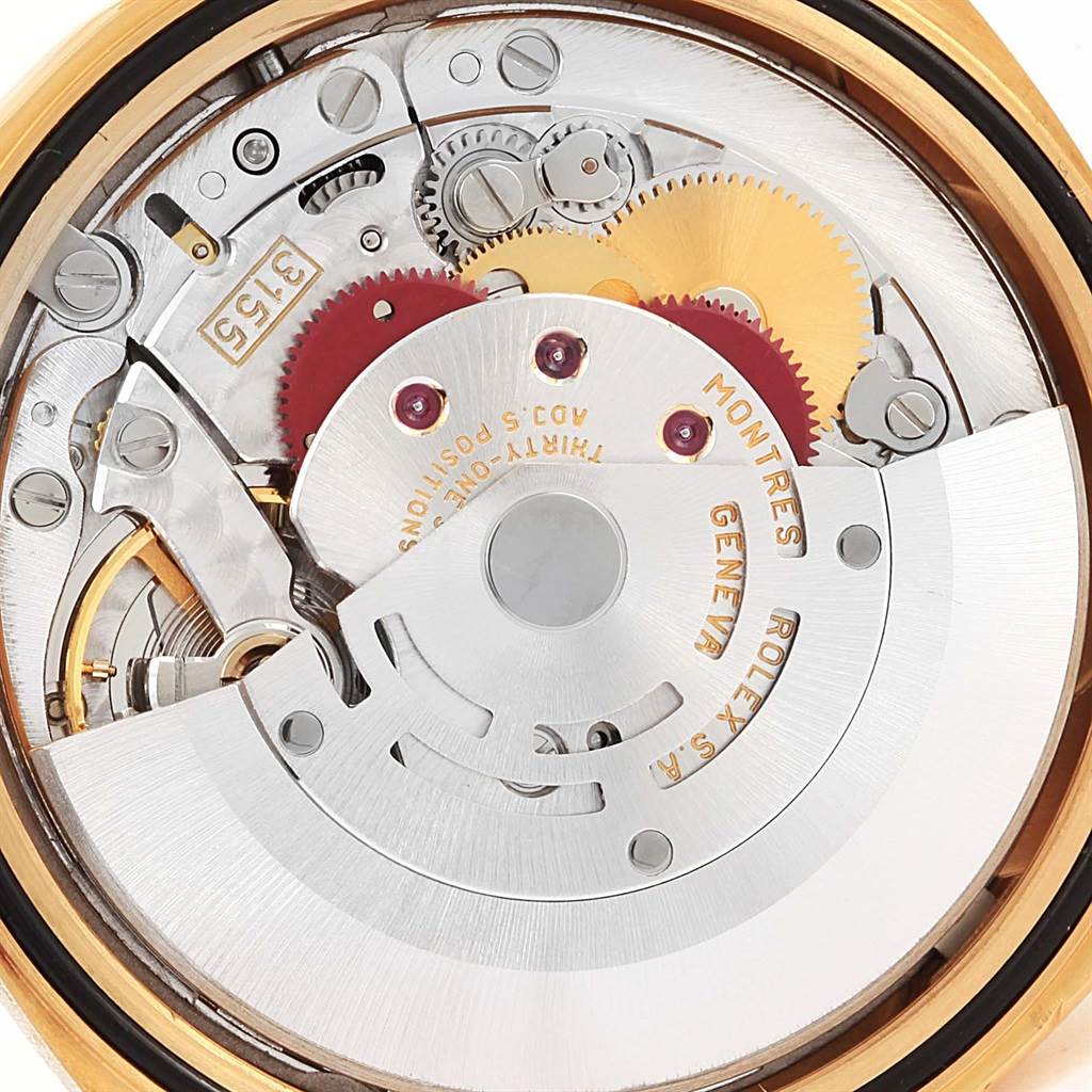 This image shows the internal movement components of the Rolex President 18238 Men
s Yellow Gold Champagne Dial 18238 Men
s Yellow Gold Champagne Dial model watch viewed from the back.