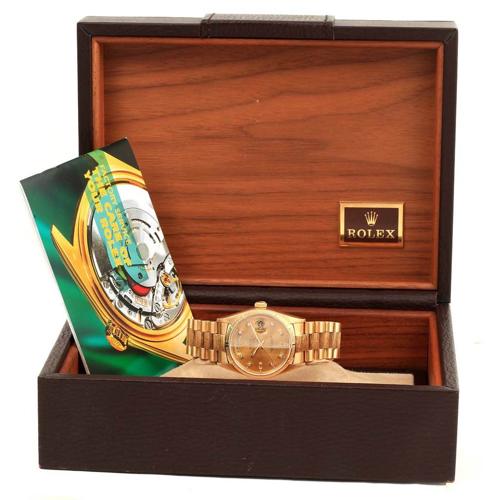 The image shows a Rolex President 18078 Men's Yellow Gold Champagne Dial 18078 Men's Yellow Gold Champagne Dial model watch inside an open wooden Rolex box with a booklet.