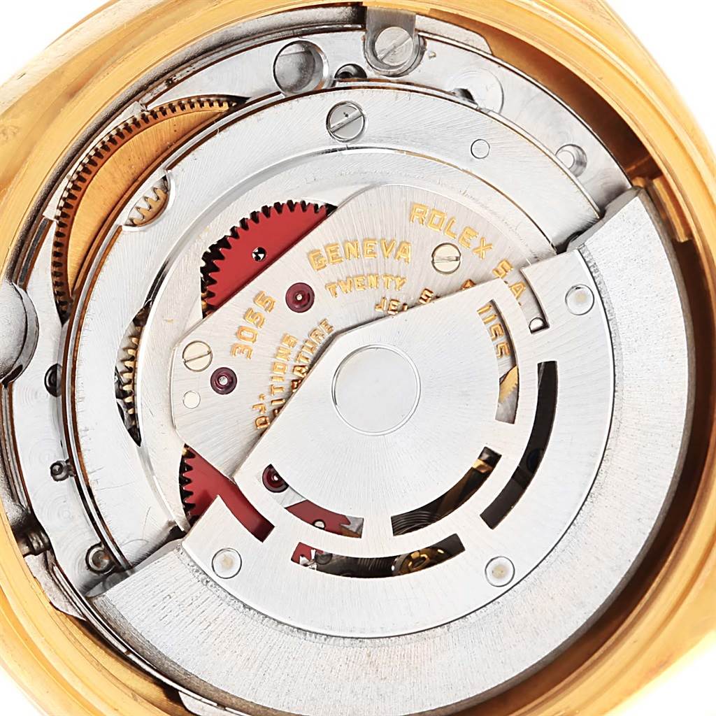 This is a close-up of the internal mechanical movement of the Rolex President 18038 Men
s Yellow Gold Champagne Dial 18038 Men
s Yellow Gold Champagne Dial model watch.