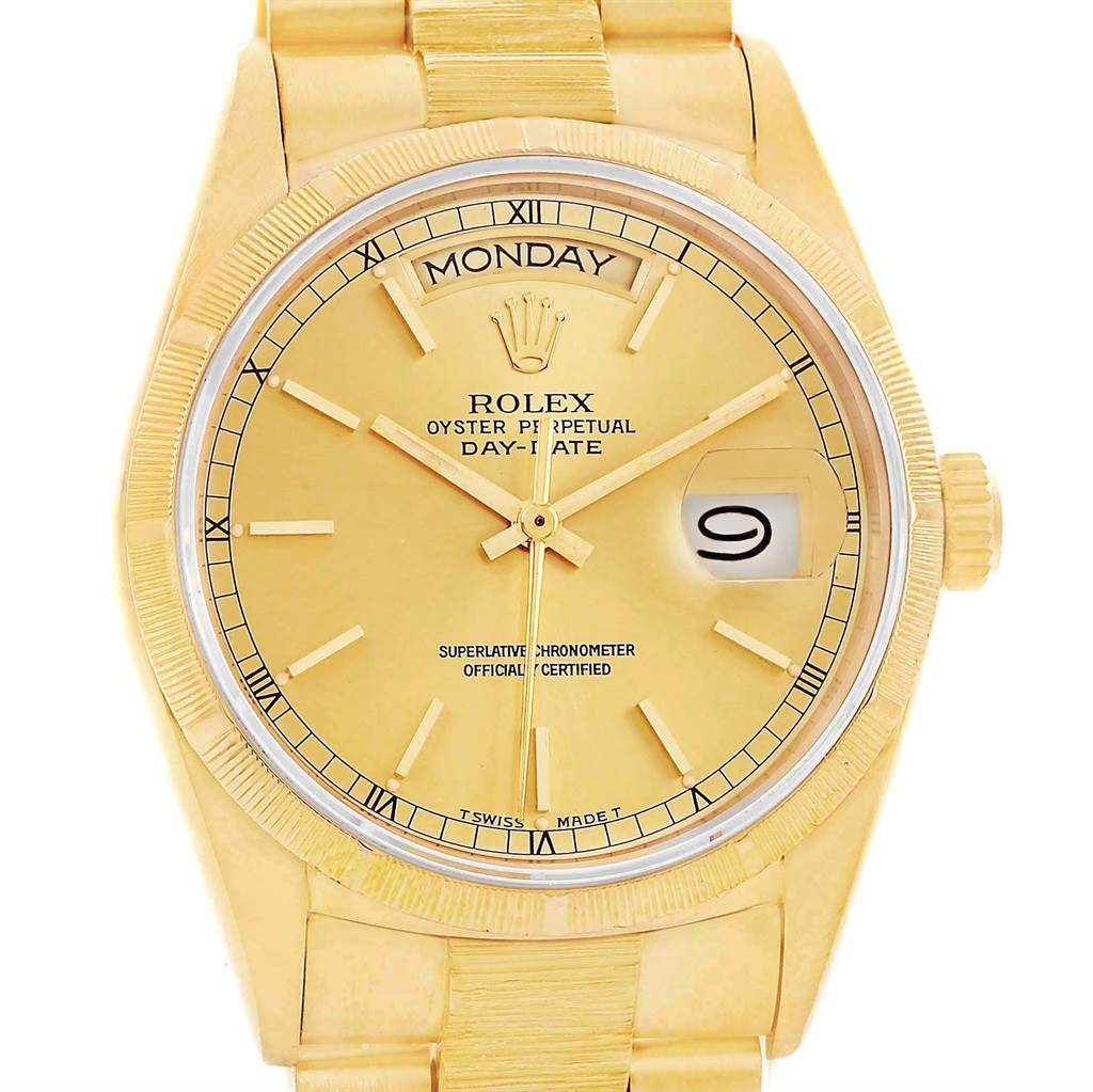 The image shows a front view of a Rolex President 18078 Men's Yellow Gold Champagne Dial 18078 Men's Yellow Gold Champagne Dial Oyster Perpetual Day-Date watch, highlighting its dial, day, and date indicators.