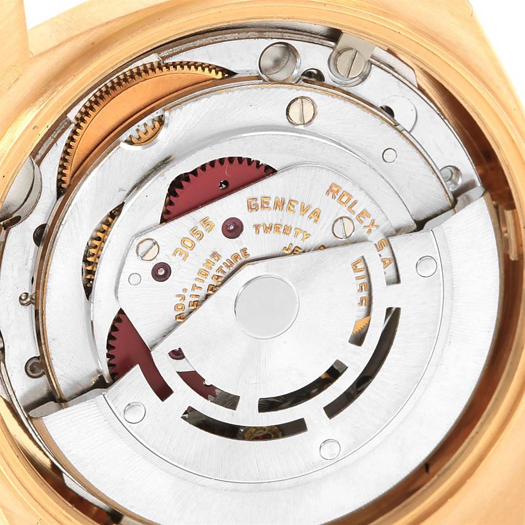 This image shows the internal movement mechanism of a Rolex President 18038 Men's Yellow Gold White Dial 18038 Men's Yellow Gold White Dial model watch from a close-up angle.