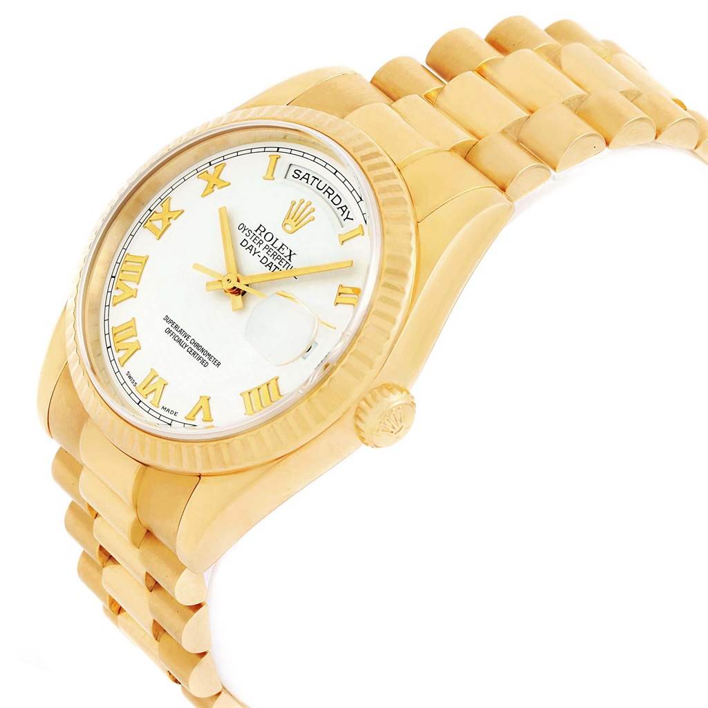 The image shows a side angle of a Rolex President 118238 Men
s Yellow Gold White Dial 118238 Men
s Yellow Gold White Dial model watch, highlighting the dial, bezel, and bracelet.