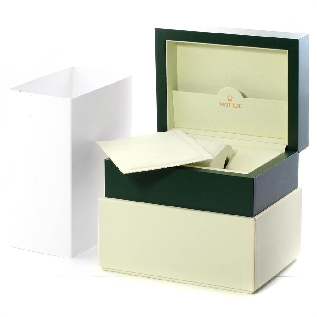 The image shows the box and packaging for a Rolex President 118238 Men
s Yellow Gold Silver Dial 118238 Men
s Yellow Gold Silver Dial model watch, including the outer box, inner box, and polishing cloth.