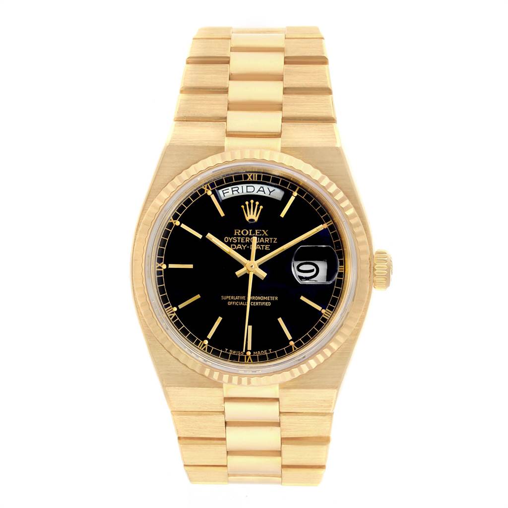 This image shows a front view of the Rolex President 19018 Men
s Yellow Gold Black Dial 19018 Men
s Yellow Gold Black Dial Oysterquartz Day-Date watch, highlighting its black dial and gold bracelet.