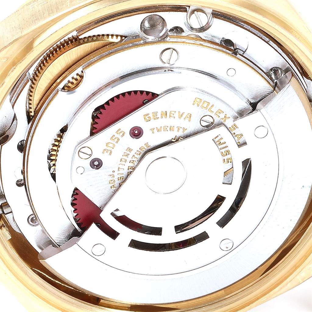 This image shows the intricate inner mechanics of a Rolex President 18078 Men
s Yellow Gold Blue Dial 18078 Men
s Yellow Gold Blue Dial model watch, viewed from the back.