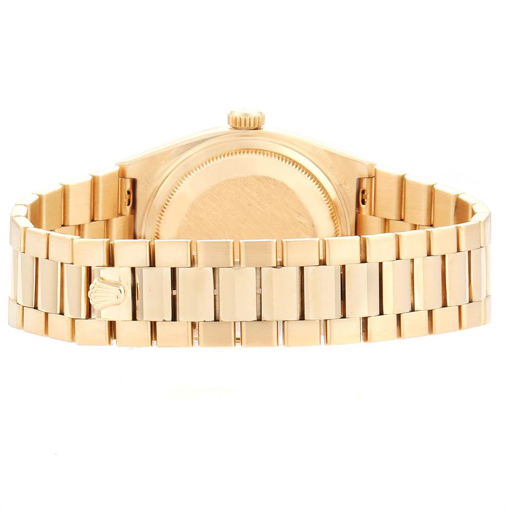 The image shows the back case and full bracelet of the Rolex President 19018 Men
s Yellow Gold Beige Dial 19018 Men
s Yellow Gold Beige Dial model watch.