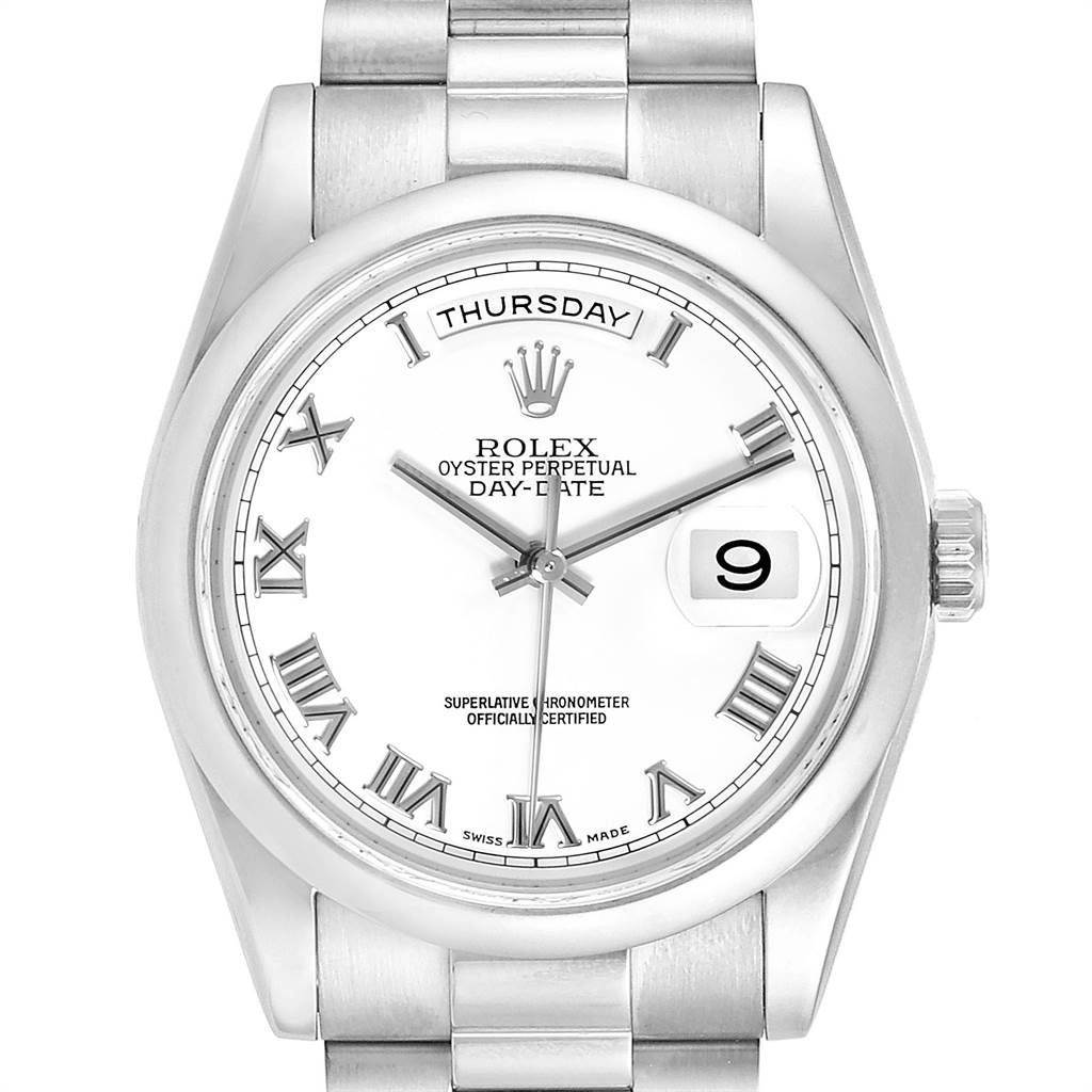 This is a front view of a Rolex President 118209 Men
s White Gold White Dial 118209 Men
s White Gold White Dial model watch, displaying the face, bracelet, and crown.