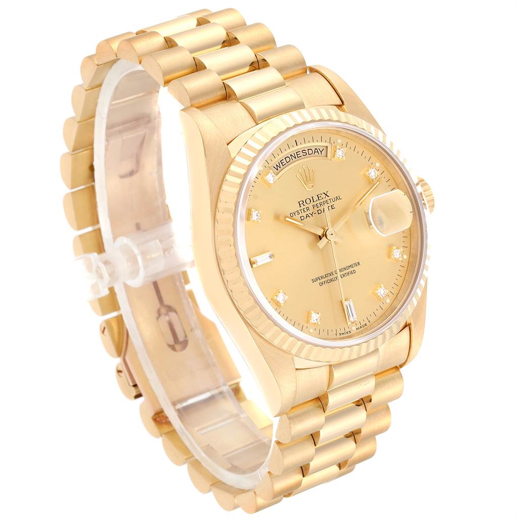 The image shows a Rolex President 18238 Men
s Yellow Gold Champagne Dial 18238 Men
s Yellow Gold Champagne Dial model watch at an angle highlighting its face, bezel, and bracelet.