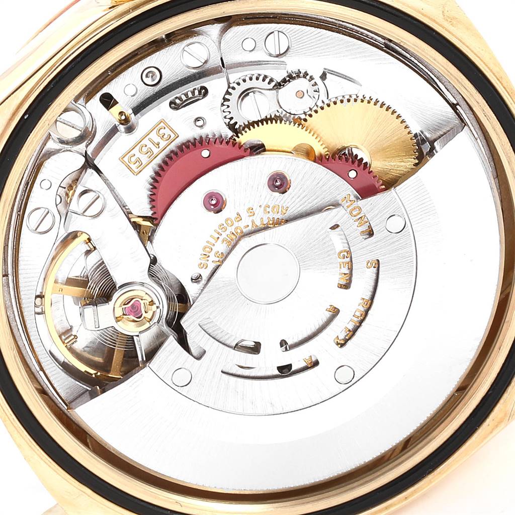 This image shows the internal mechanical movement components of a Rolex President 18238 Men
s Yellow Gold Champagne Dial 18238 Men
s Yellow Gold Champagne Dial model watch from a back view angle.
