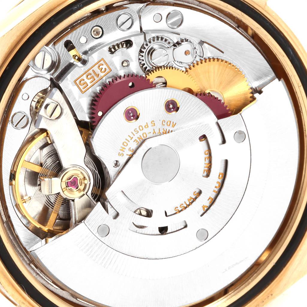 This image shows the internal mechanical movement of a Rolex President 118338 Men
s Yellow Gold Silver Dial 118338 Men
s Yellow Gold Silver Dial model watch viewed from the back.