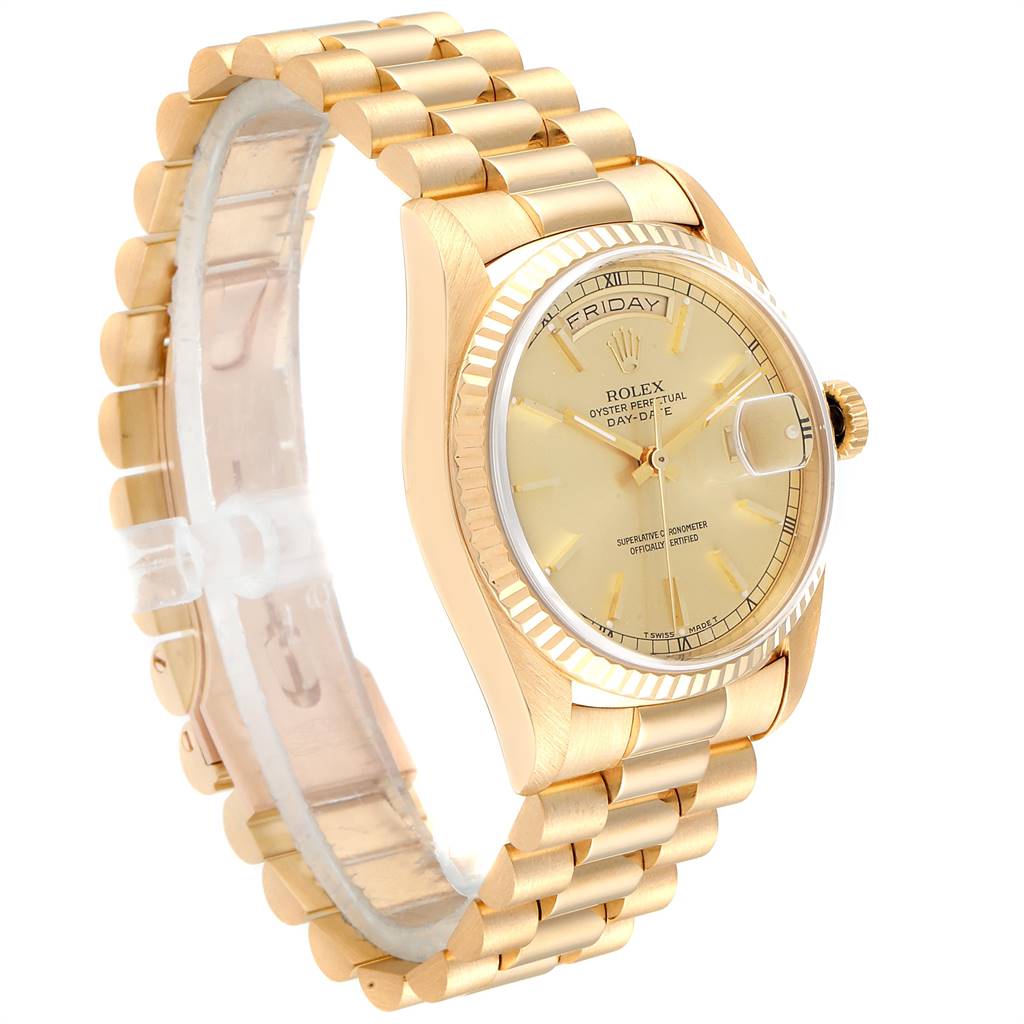 The image shows a side-angle view of the Rolex President 18238 Men
s Yellow Gold Champagne Dial 18238 Men
s Yellow Gold Champagne Dial model, highlighting the bracelet, bezel, and face.