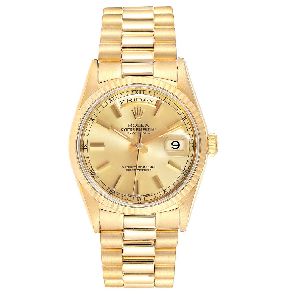The image shows a front view of a Rolex President 18238 Men
s Yellow Gold Champagne Dial 18238 Men
s Yellow Gold Champagne Dial model watch displaying the dial, bracelet, and date window.