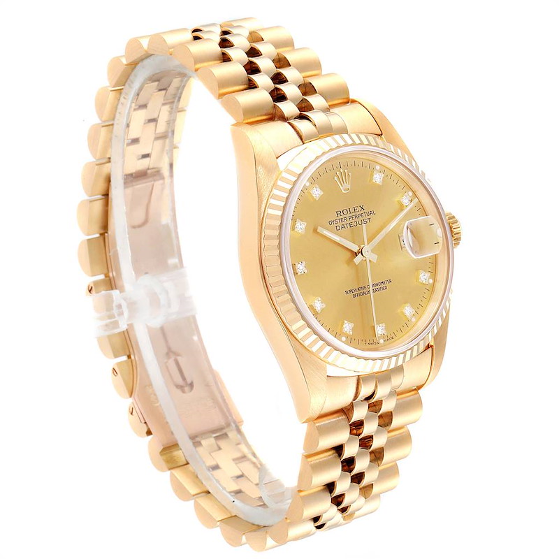 ROLEX  DATEJUST REF 16238, A YELLOW GOLD AND DIAMOND SET