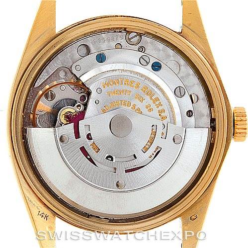 This image shows the internal mechanical movement of a Rolex President 1512 Men
s Yellow Gold Champagne Dial 1512 Men
s Yellow Gold Champagne Dial model watch.