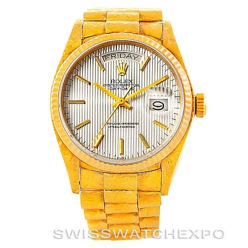 This is a front view of the Rolex President 18038 Men
s Yellow Gold Silver Dial 18038 Men
s Yellow Gold Silver Dial model watch, showcasing the dial, bracelet, bezel, and crown.
