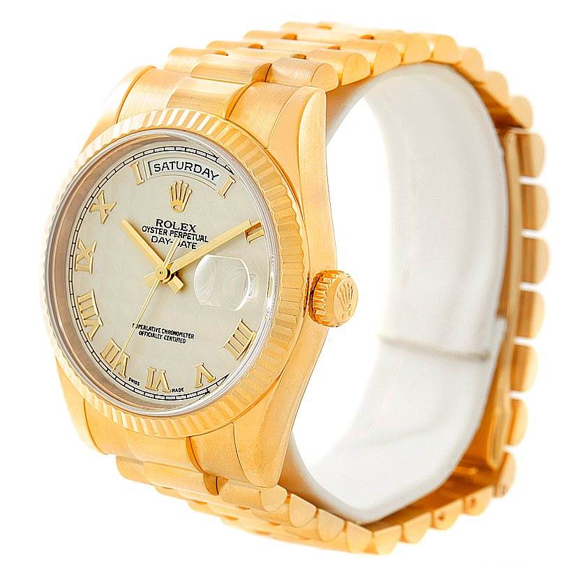 The image shows a Rolex President 118238 Men's Yellow Gold Beige Dial 118238 Men's Yellow Gold Beige Dial model watch at an angle, highlighting its gold case, bracelet, and dial.